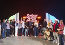 Senggigi Sunset Show Mengubah Wajah Wisata dan Ekonomi Lombok Barat