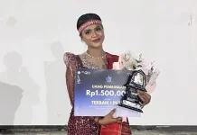 Josefine Alexandra Virena, Dari Paduan Suara Gereja menuju Panggung Bintang Radio