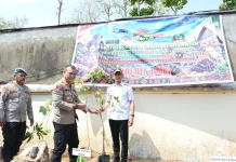 Wabup Bima dan Kapolres Tanam Pohon, Perkuat Sinergi Pemerintah dan Polri