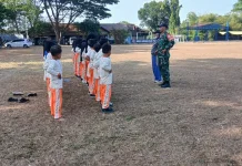 PBB Ceria, Babinsa Rembige Bentuk Karakter Siswa Sejak Dini