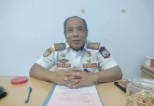 Masyarakat dilayani Penyebrangan Malam menuju Gili Terawangan, selama MotoGP 26