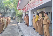 Sekda Bima Sidak Dua OPD, Tegaskan ASN Wajib Utamakan Pelayanan Publik