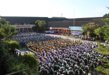 Upacara Senin SMKN 3 Mataram Tampilkan Seragam Jurusan