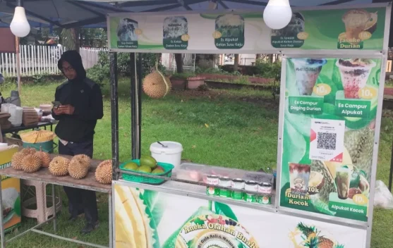 Ngabuburit dan Harapan di Balik Lapak Ramadhan Lombok Timur