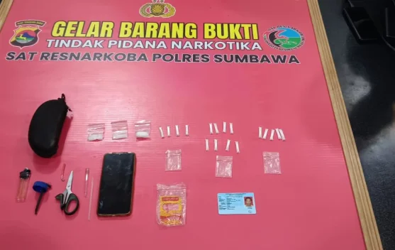Rumah Pengedar Digerebek, 20 Poket Sabu Diamankan