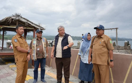 Fahri Hamzah Tinjau Penataan Kawasan Jempol