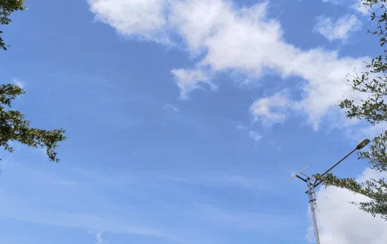 Hujan Sedang hingga Lebat Berpotensi Terjadi Siang