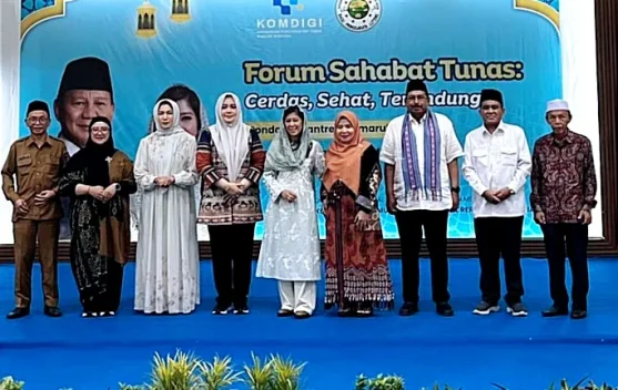 Rektor UIN Mataram Dampingi Menkomdigi di Ponpes Qomarul Huda Bagu, Perkuat Sinerg