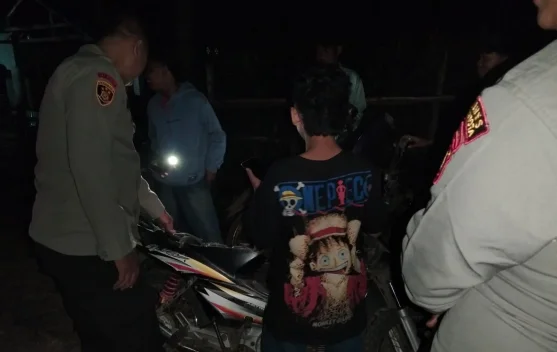 Jaga Kamtibmas,, Polsek Ambalawi  Sasar Titik Rawan