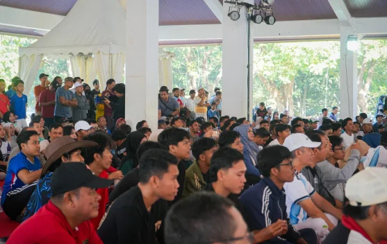 Nobar Piala Dunia Satukan Warga Mataram dalam Semangat Sportivitas
