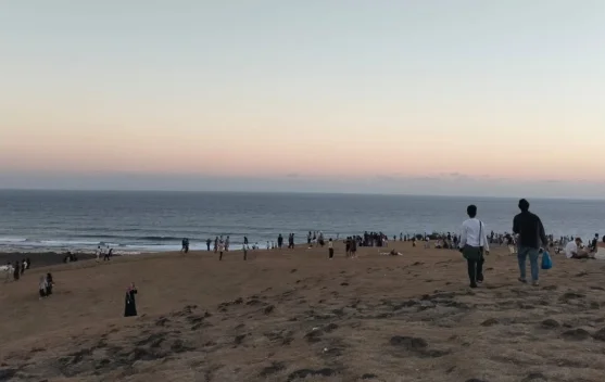 Akhir Liburan, Bukit Merese Dipadati Pemburu Sunset