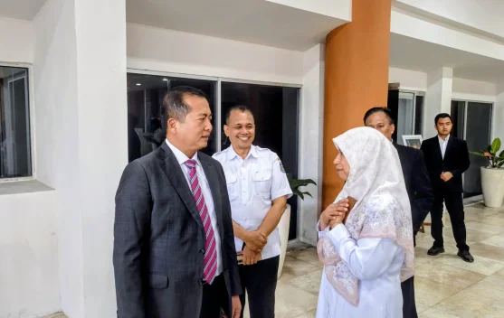 Nurul Adha Akui Takut Emban Amanah, Gubernur Iqbal: Jaga Kesehatan