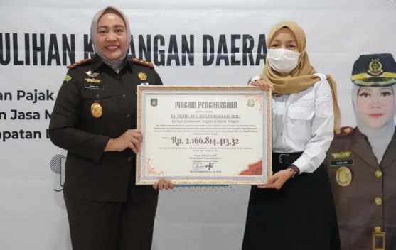 Kejari Lombok Tengah Bantu Pulihkan Rp2,16 Miliar Tunggakan Pajak Daerah