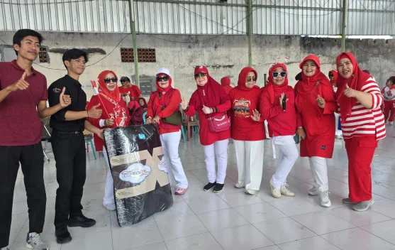 Bajawa Flores dan Warga Kekalik Baru Semarakkan HUT RI ke-81