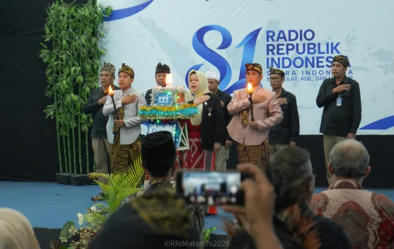 Radio Republik Indonesia dan Media Pelayanan Publik