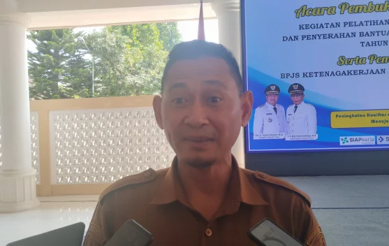 Disnakertrans Lotim Dorong Masyarakat Manfaatkan Layanan Kerja Digital