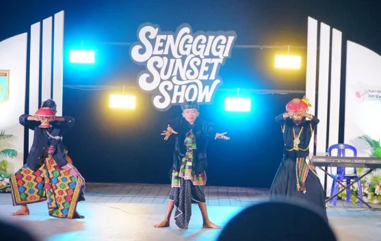 Senggigi Sunset Show Menghidupkan Kembali Gairah Wisata Lombok Barat