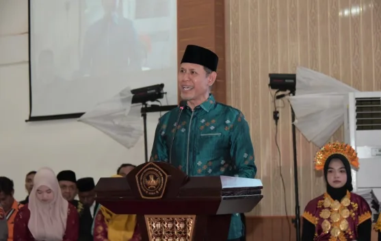 Wabup Bima Tekankan Adaptasi Digital, Integritas bagi Lulusan STKIP Tamsis