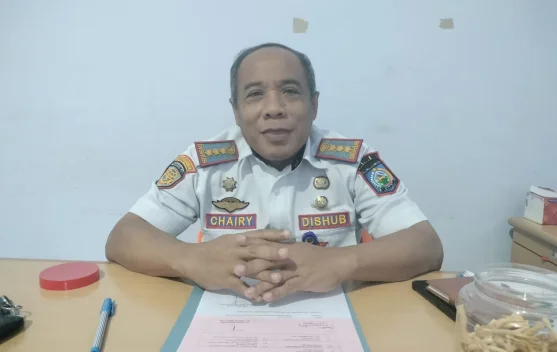 Masyarakat dilayani Penyebrangan Malam menuju Gili Terawangan, selama MotoGP 26