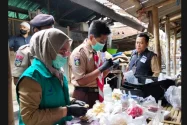 BBPOM Mataram Temukan Pangan Berboraks dan Kosmetik Ilegal di Pasar Sengkol