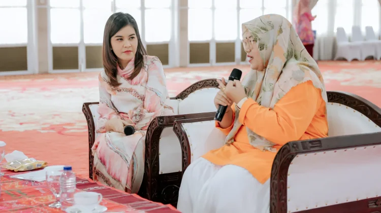 Kahiyang Ayu Dukung Hari Down Syndrome Sedunia