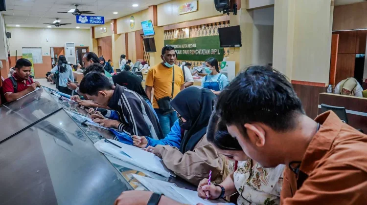 Layanan Adminduk Medan 2025 Tembus 590 Ribu, Naik 28,9 Persen