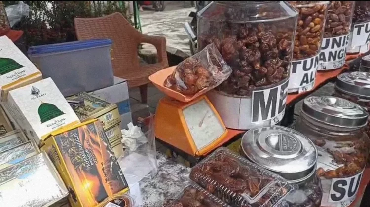 Penjualan Kurma Meningkat Selama Ramadan