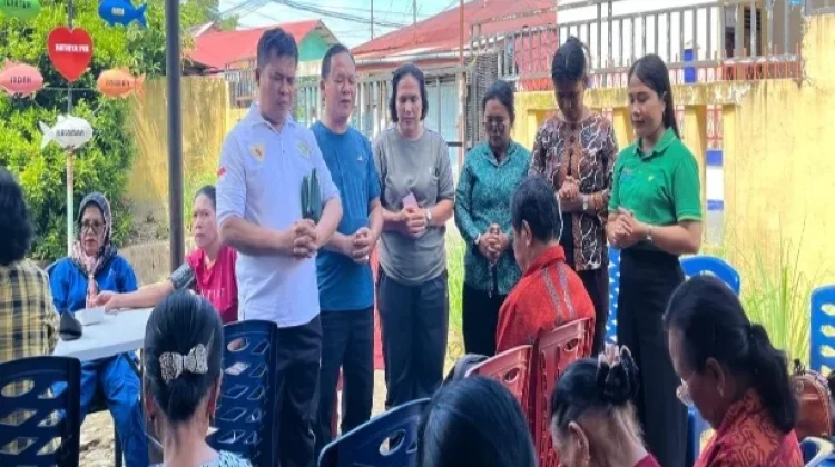 Pelayanan Holistik Kemenag Sibolga Kuatkan Iman Lansia