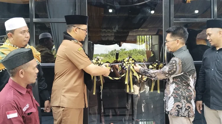 Pemko Tanjungbalai Santuni 500 Anak Yatim dan Resmikan The Yatim Village
