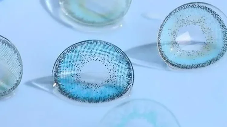Perawatan Softlens yang Tepat untuk Cegah Iritasi dan Infeksi Mata
