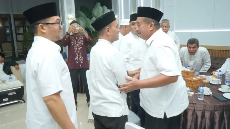 Wali Kota Tanjungbalai Takziah Rumah Dinas Bupati Asahan