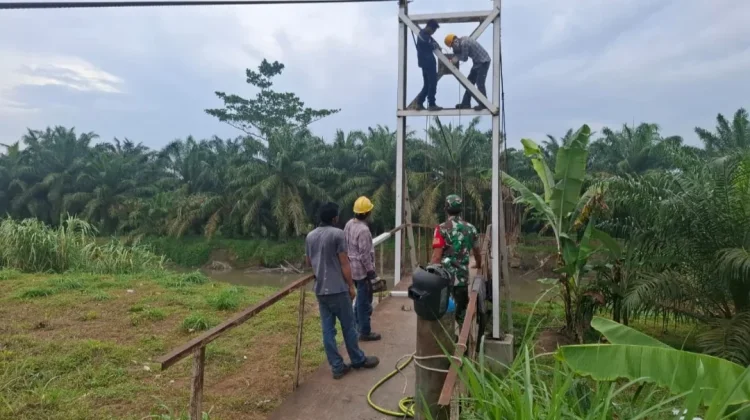 Kodim 0208/Asahan Rampungkan Rehab Jembatan Perintis di Kandangan