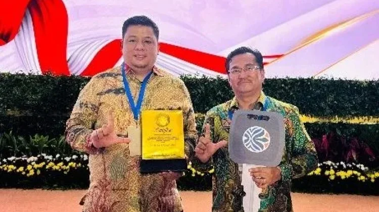 Samosir Raih Penghargaan menuju Kota Bersih Tingkat Nasional