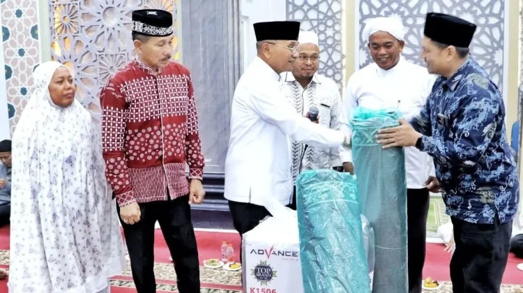 Safari Ramadan: Bupati Simalungun Kunjungi Masjid Al Kautsar Bandar Masilam