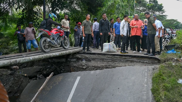 Perbaikan Dua Ruas Jalan di Sumut Dikerjakan Tahun Ini