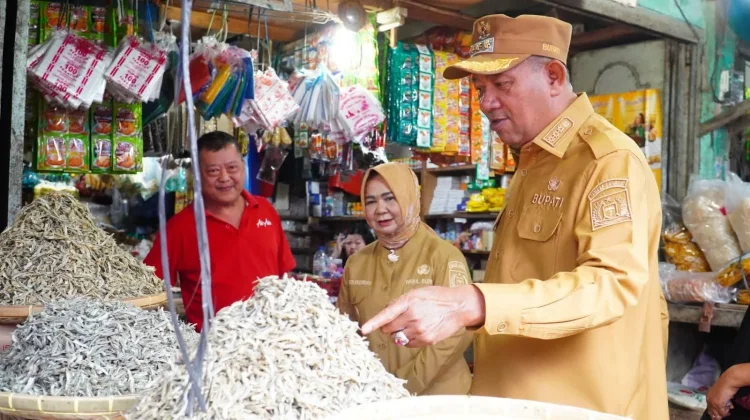 Bupati Langkat Sidak Pasar Baru Stabat, Pastikan Harga Sembako Terkendali