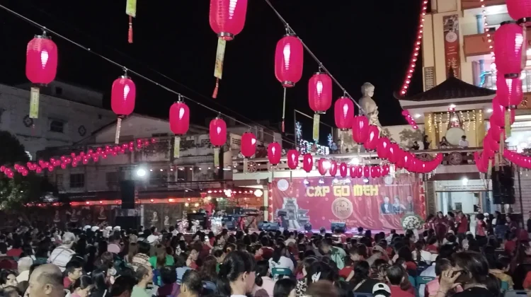 Ribuan Warga Tionghoa Tanjungbalai Rayakan Cap Go Meh