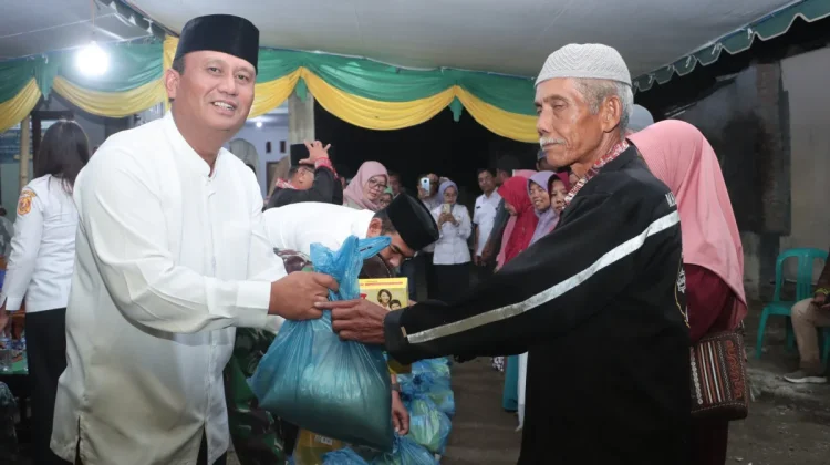Wabup Dairi Safari Ramadan di Desa Sungai Raya
