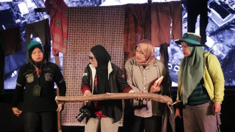 Kolaborasi Jurnalis dan Seniman Hadirkan Teater Kemanusiaan di Medan