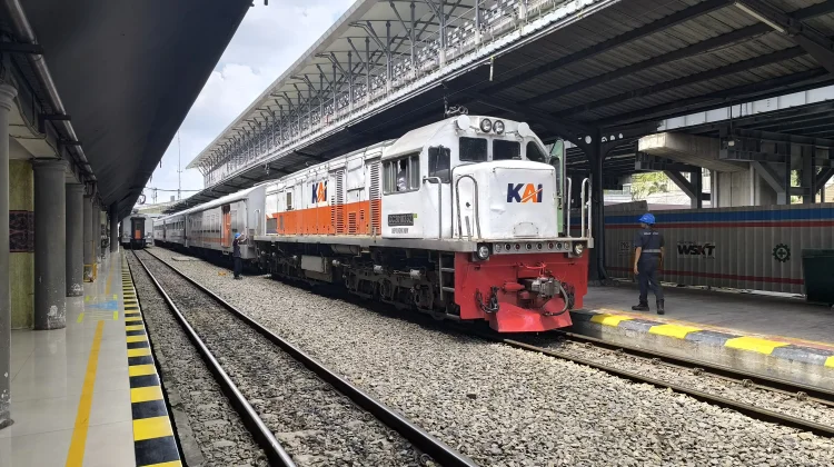 KAI Divre I Sumut Jual 72.664 Tiket Lebaran Lewat Promo 30 Persen