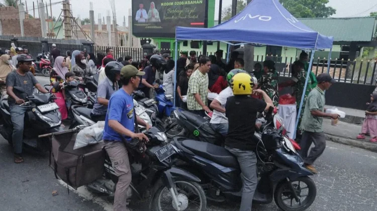 Kodim 0208 Asahan Terbar Kebaikan Berbagi Takjil
