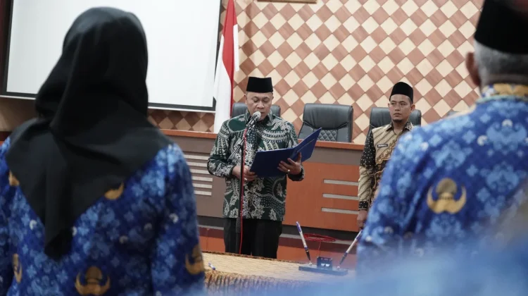 Kakanwil Kemenagsu Lantik Pejabat Fungsional, Pentingnya Kualitas dan Dedikasi