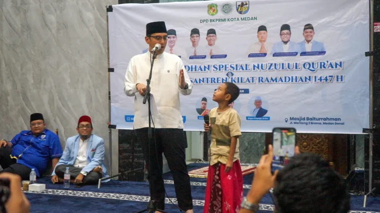 Wali Kota Medan Ajak Pemuda Jadikan Masjid Benteng Gadget dan Narkoba