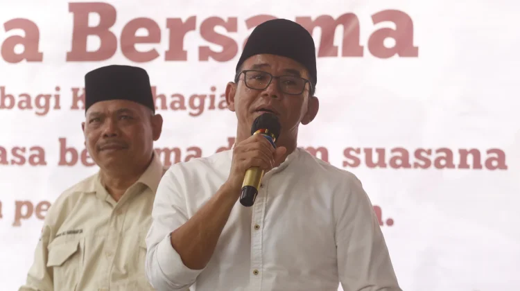 Zakiyuddin Harahap Hadiri Buka Puasa Persadaan Marga Harahap