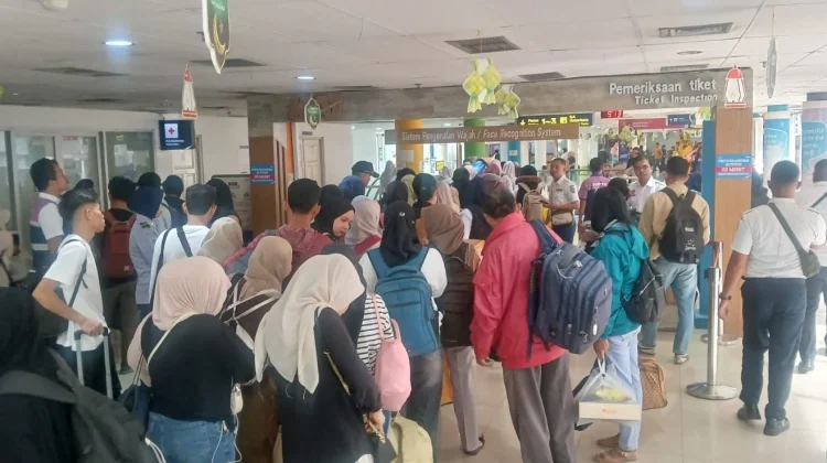 Penumpang Kereta Api pada Periode Mudik Lebaran di Sumut Tembus 44 Ribu