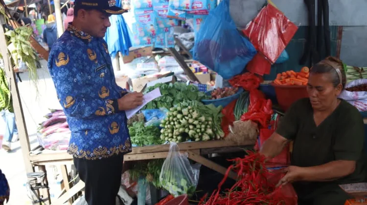 Wali Kota Tanj ngbalai Sidak Harga Pangan di Pasar