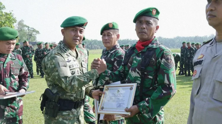 Dandim 0208 Asahan Berikan Apreasiasi dan penghargaan