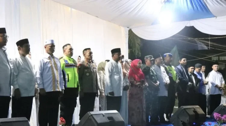 Semarak Malam Idulfitri, Wali Kota Binjai Lepas Pawai Takbiran Keliling