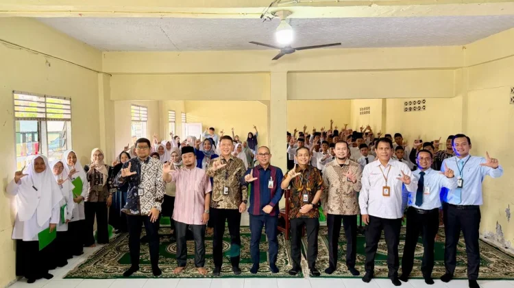 OJK Genjot Literasi Keuangan Syariah di Medan