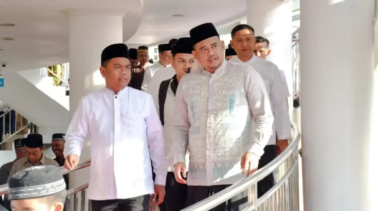 Ribuan Warga Sergai Salat Id Bersama Gubernur Sumut